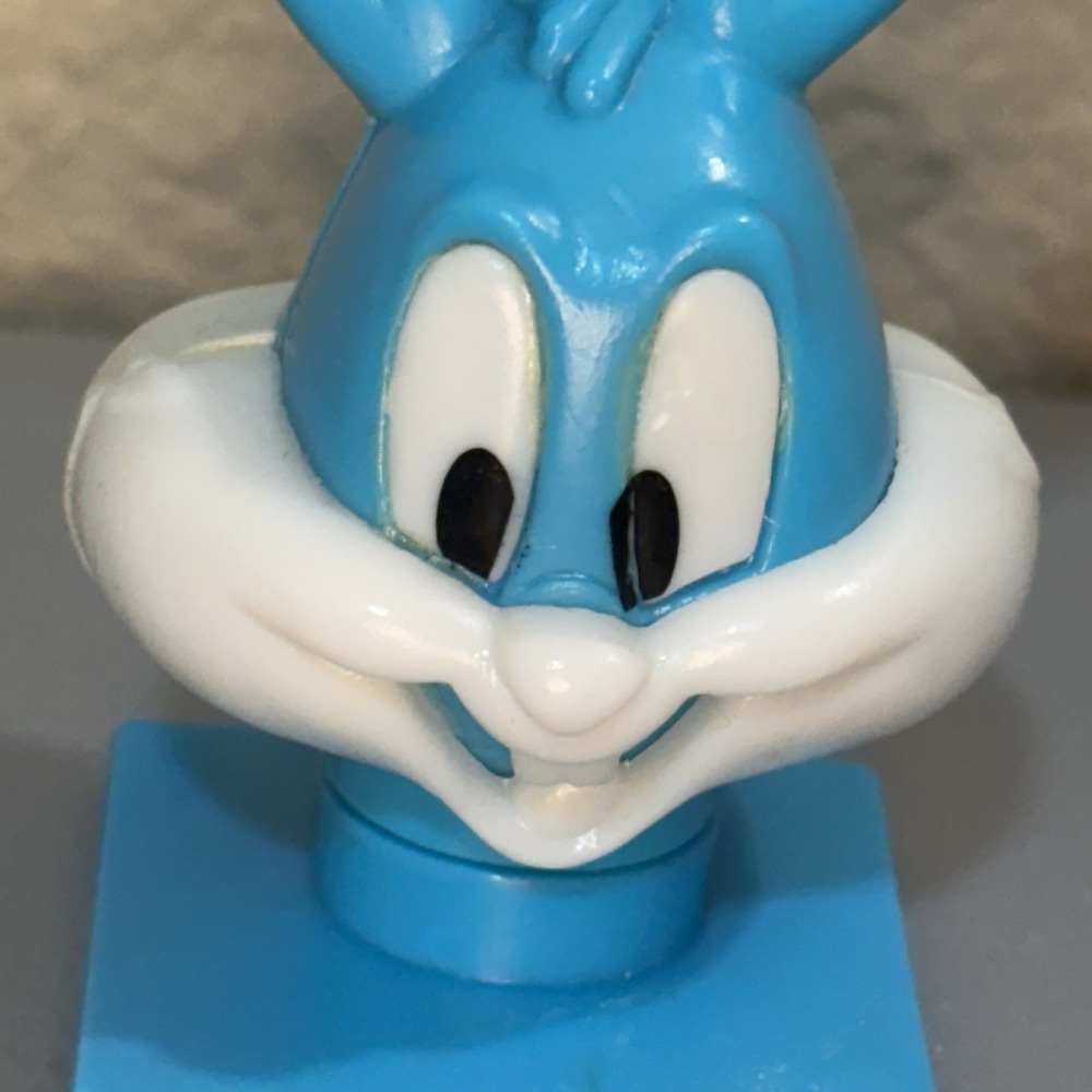 1992 Buster Bunny Warner Bros Blue Tiny Toons Tops‎ Candy Container Collectible - Picture 8 of 9